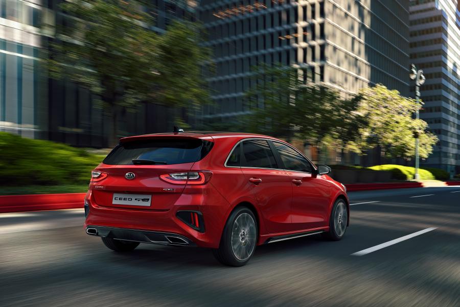 Kia Ceed GT Line 2018 года  (WW) (фото 2 из 3)